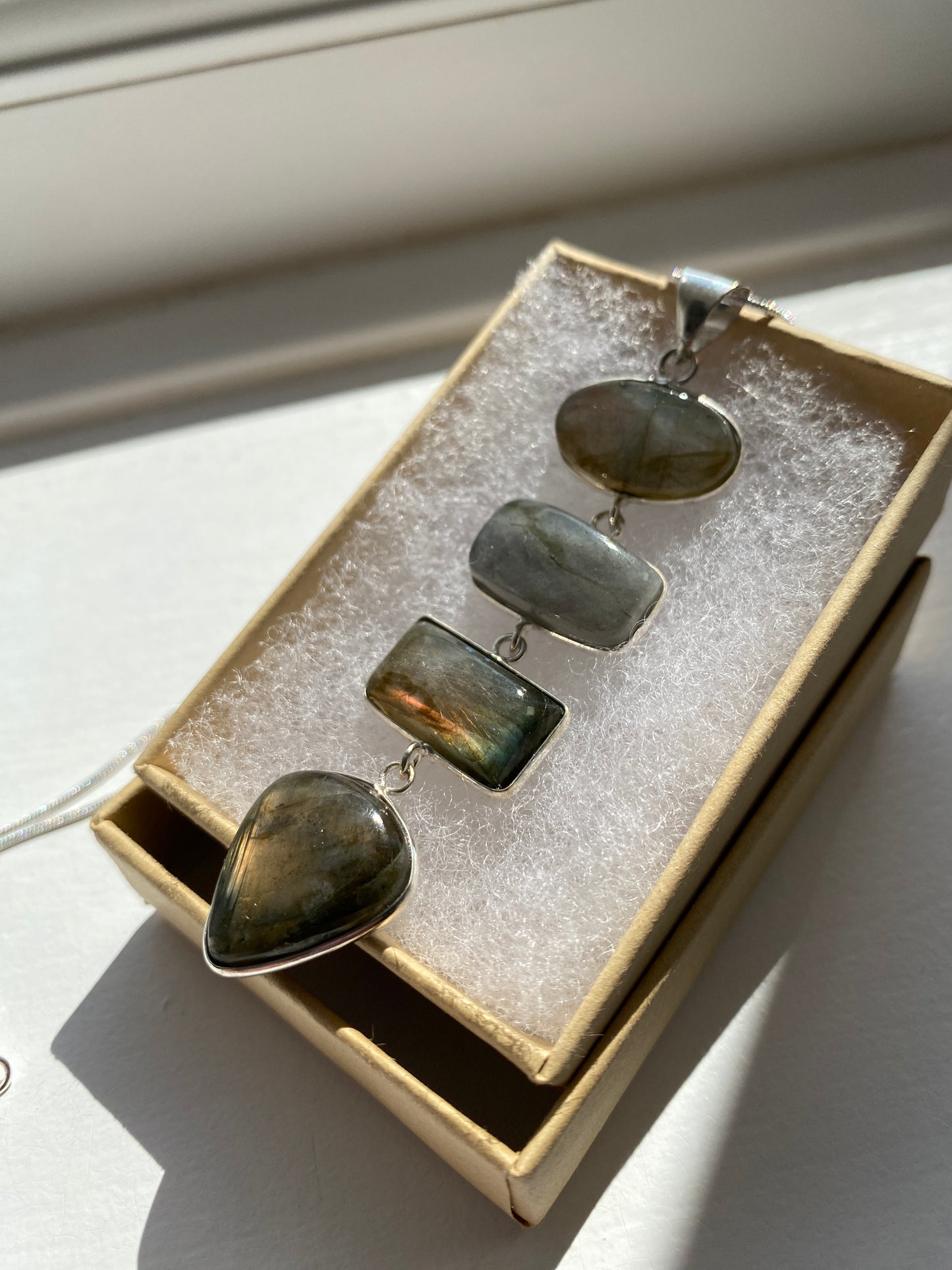 Iridescent Labradorite Pendant Necklace