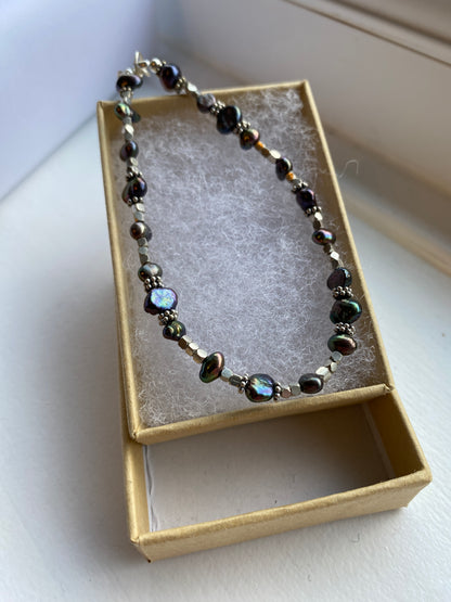 Iridescent Pearl & Silver Bracelet