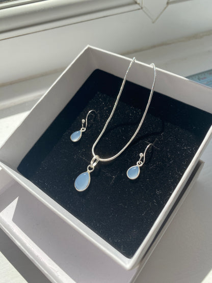 Chalcedony Stone Silver Necklace & Earring Set