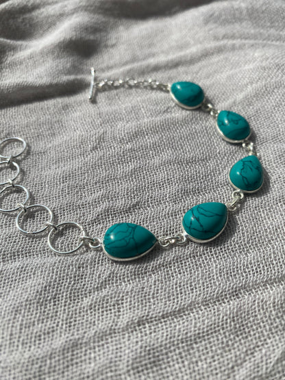 Beautiful Turquoise Teardrop Stone Bracelet