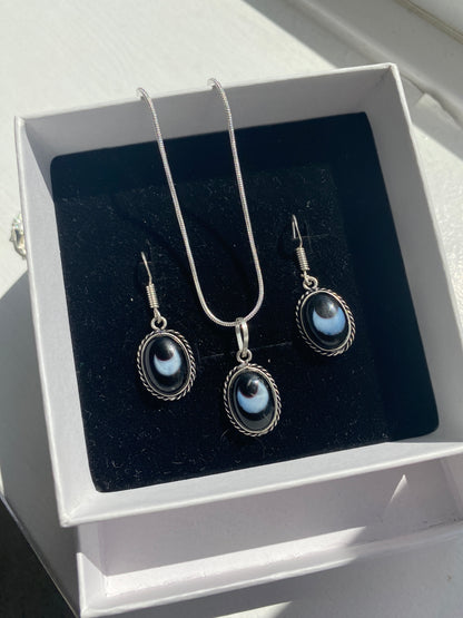 Black Swirl Agate Necklace & Earring Set