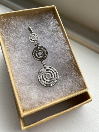 Silver Circle Drop Pendant
