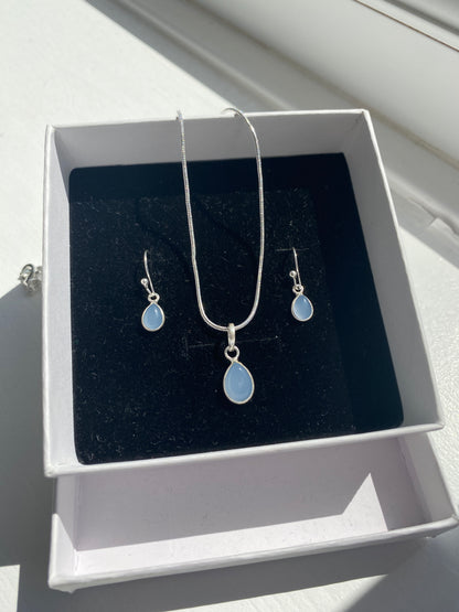Chalcedony Stone Silver Necklace & Earring Set