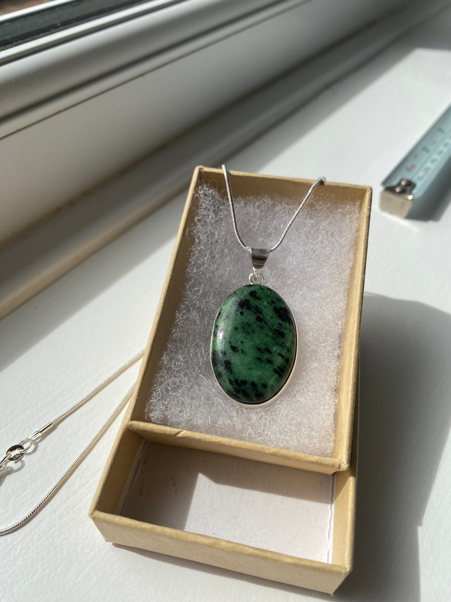 Green Malachite Pendant Necklace