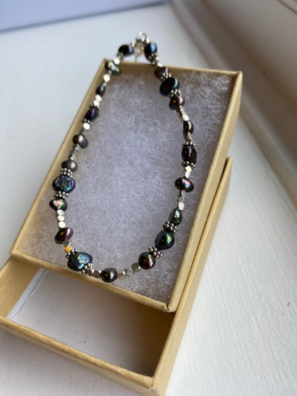 Iridescent Pearl & Silver Bracelet