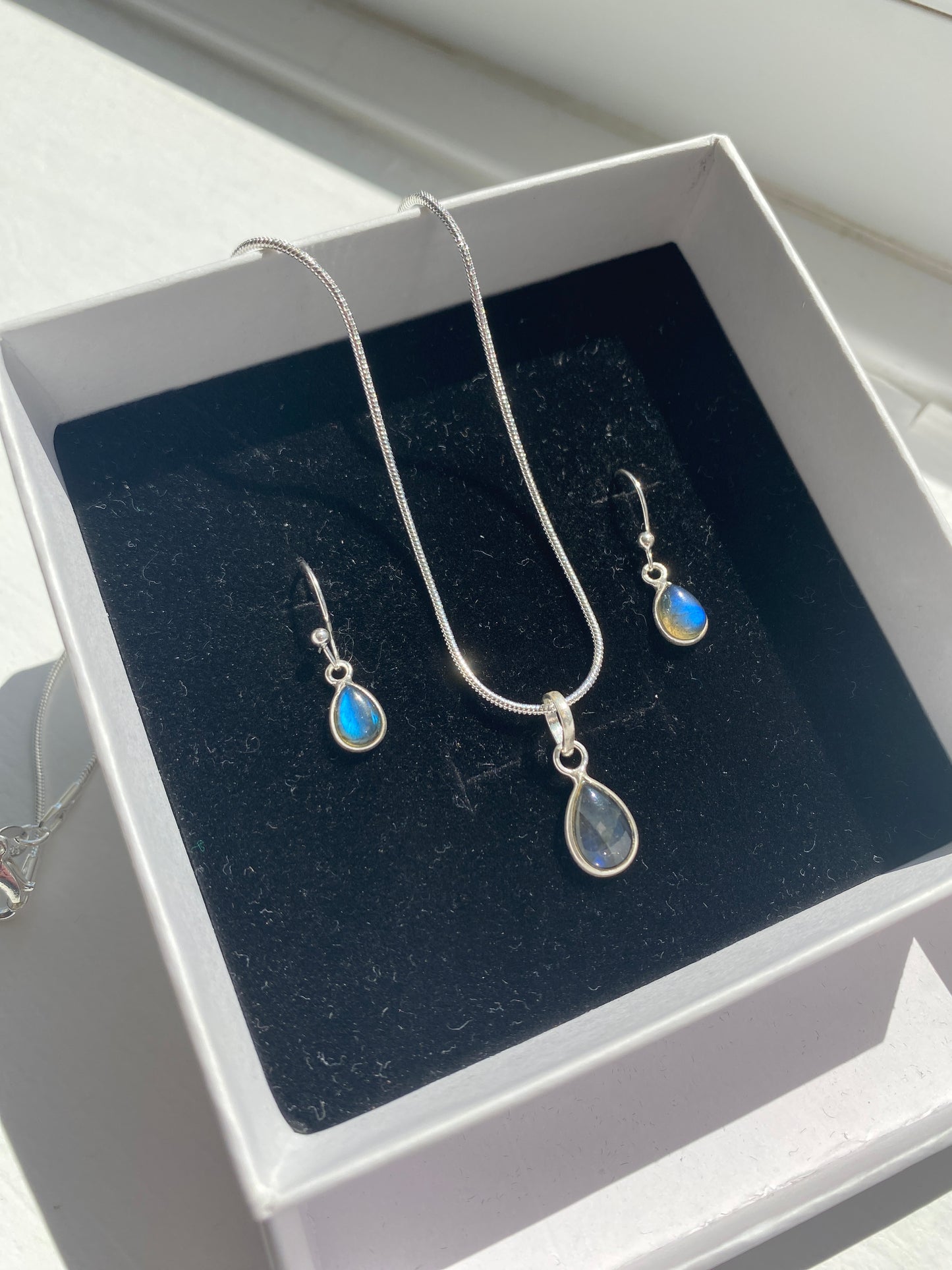 Labradorite Stone Silver Necklace & Earring Set