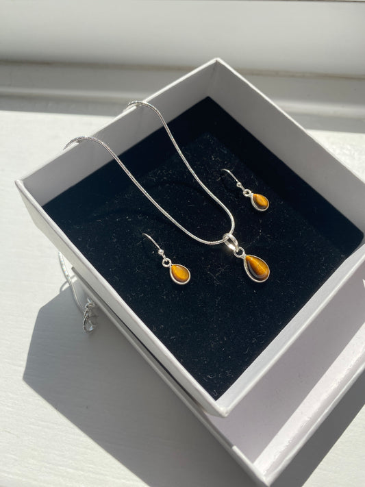 Tiger Eye Necklace & Earring Set in Solid 925 Silver