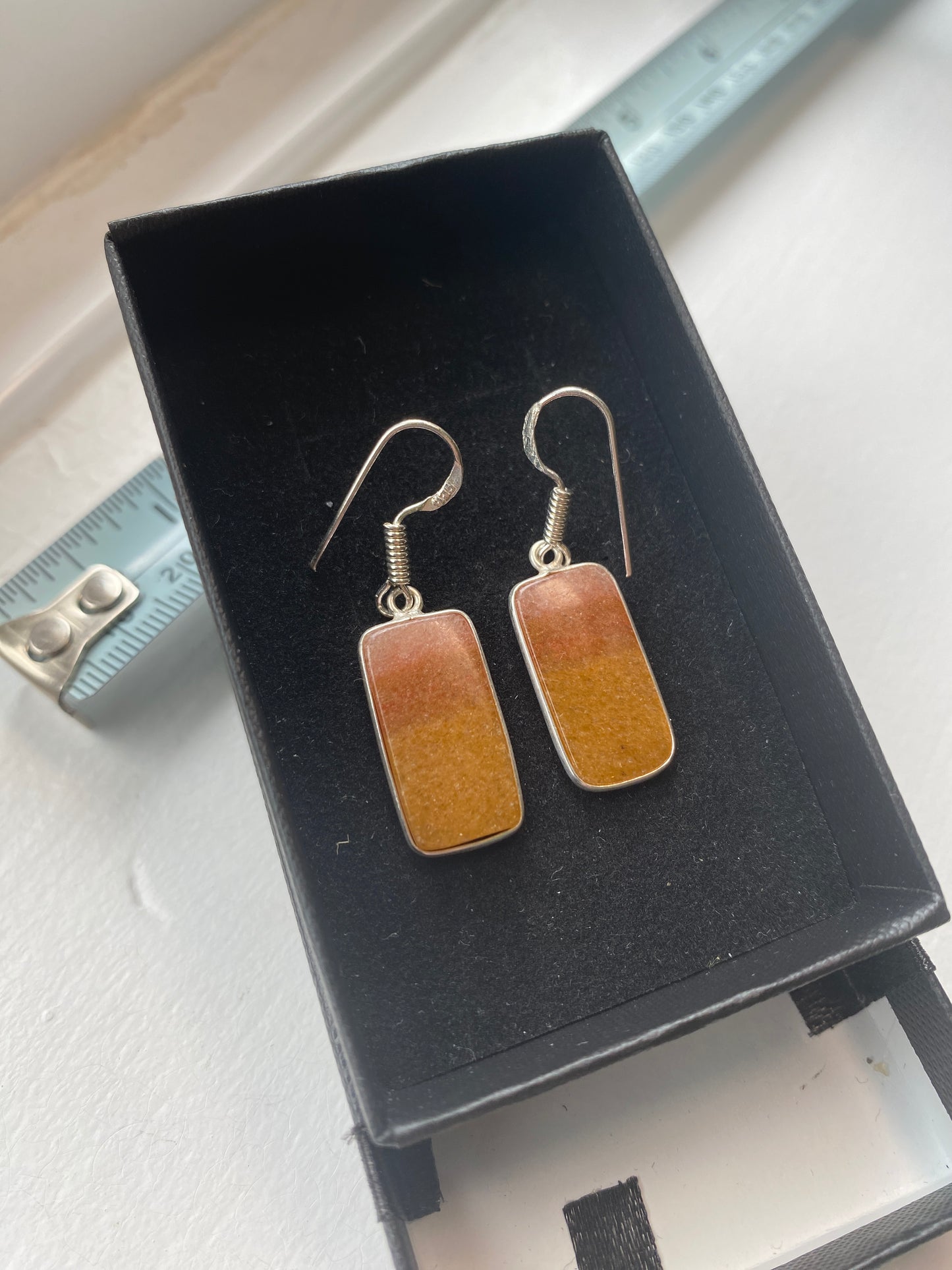 Honey-Brown Agate Drop Earrings