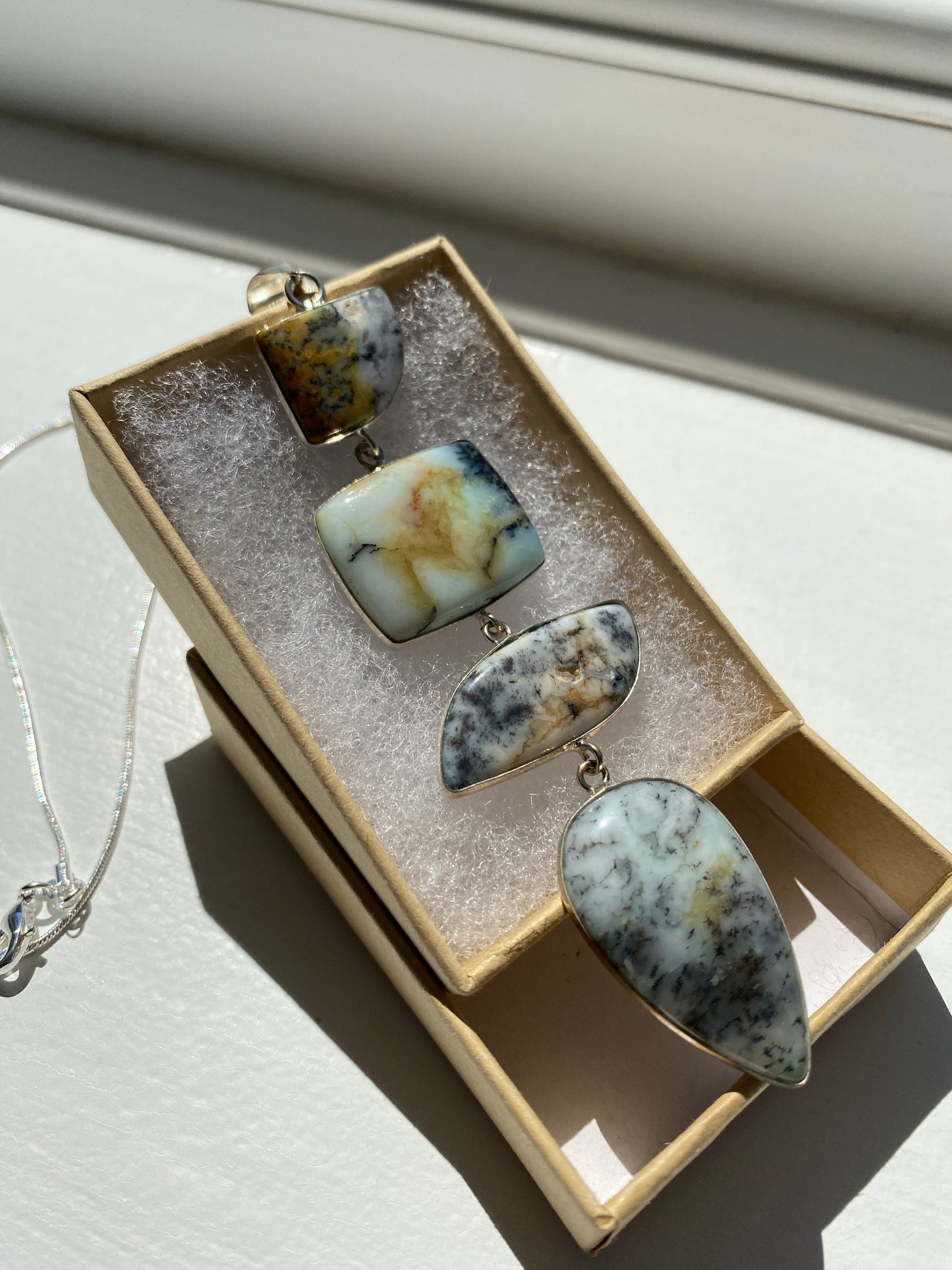 White, Cream & Grey Dendritic Agate Pendant Necklace