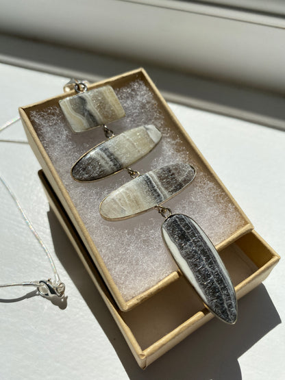 Creamy Grey Banded Agate Stone Pendant Necklace