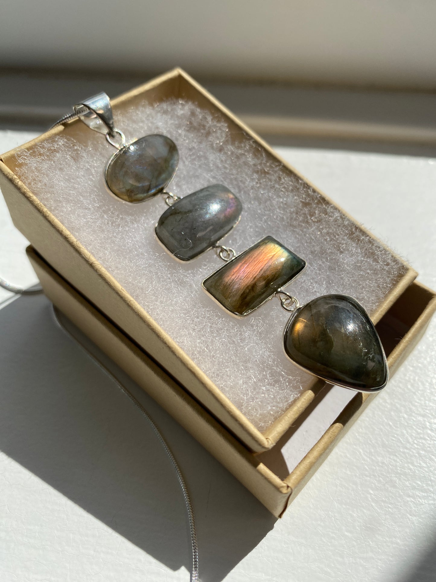 Iridescent Labradorite Pendant Necklace