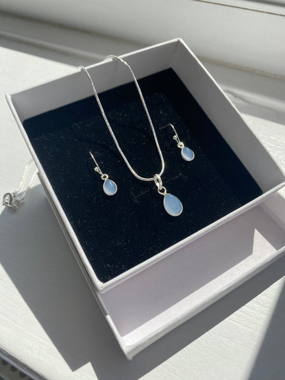 Chalcedony Stone Silver Necklace & Earring Set