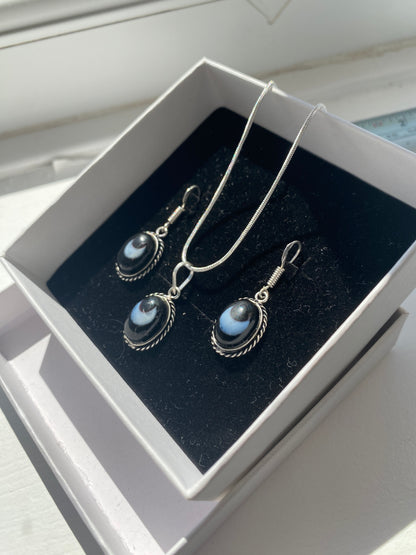 Black Swirl Agate Necklace & Earring Set