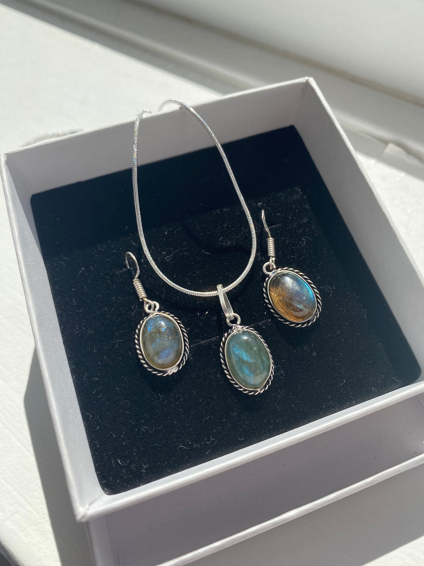 Labradorite Cabochon Jewellery Set