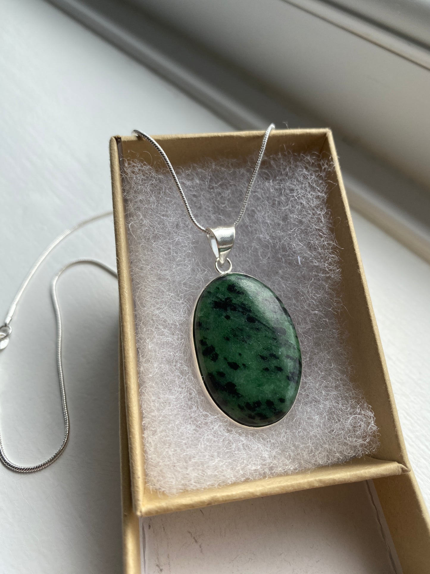 Green Malachite Pendant Necklace