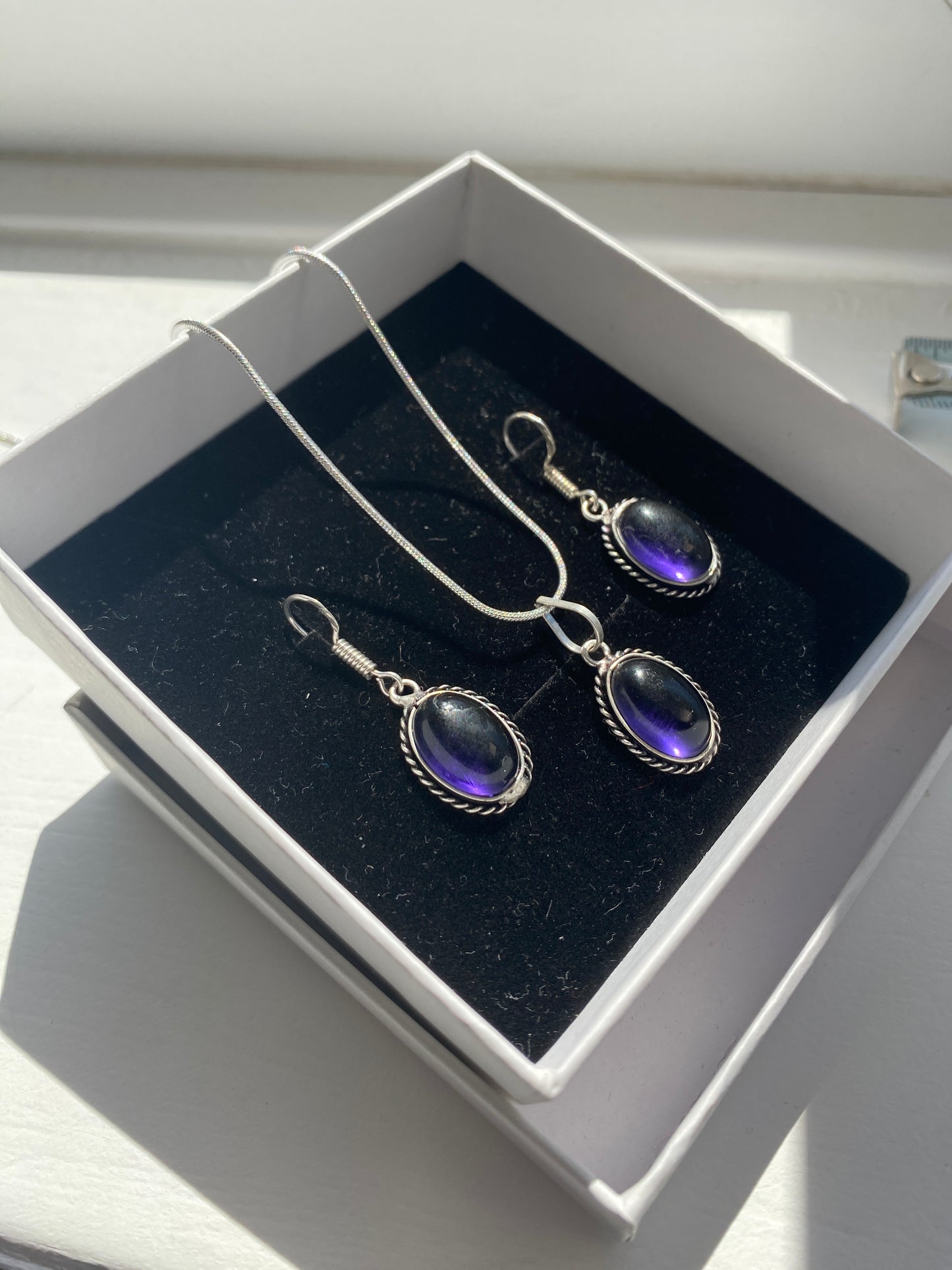 Translucent Amethyst Necklace & Earring Set