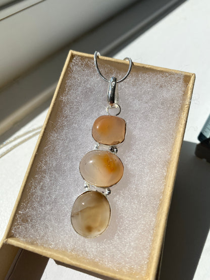 Agate & Pale Carnelian Stone Pendant Necklace