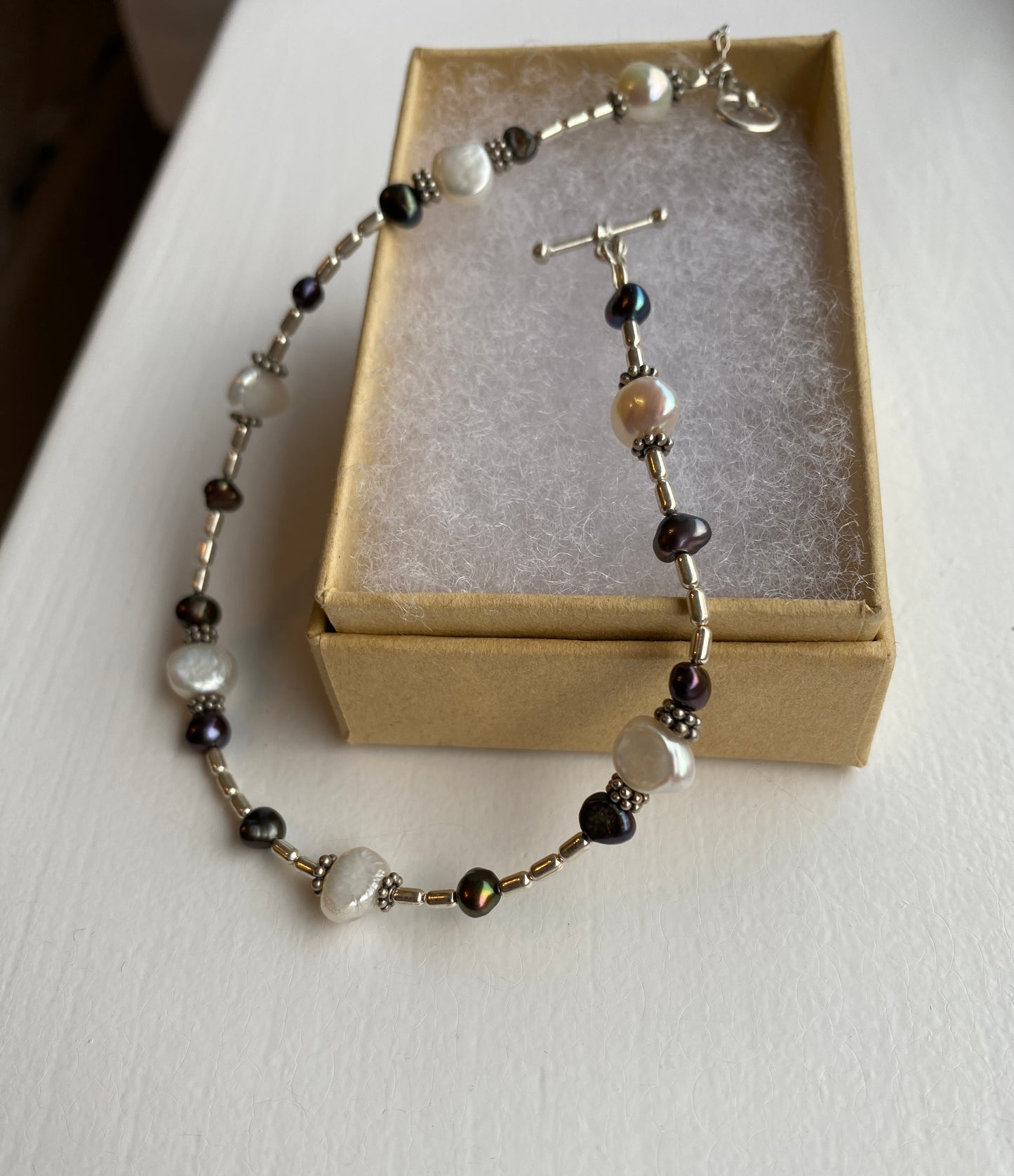 White Pearl & Silver Bracelet