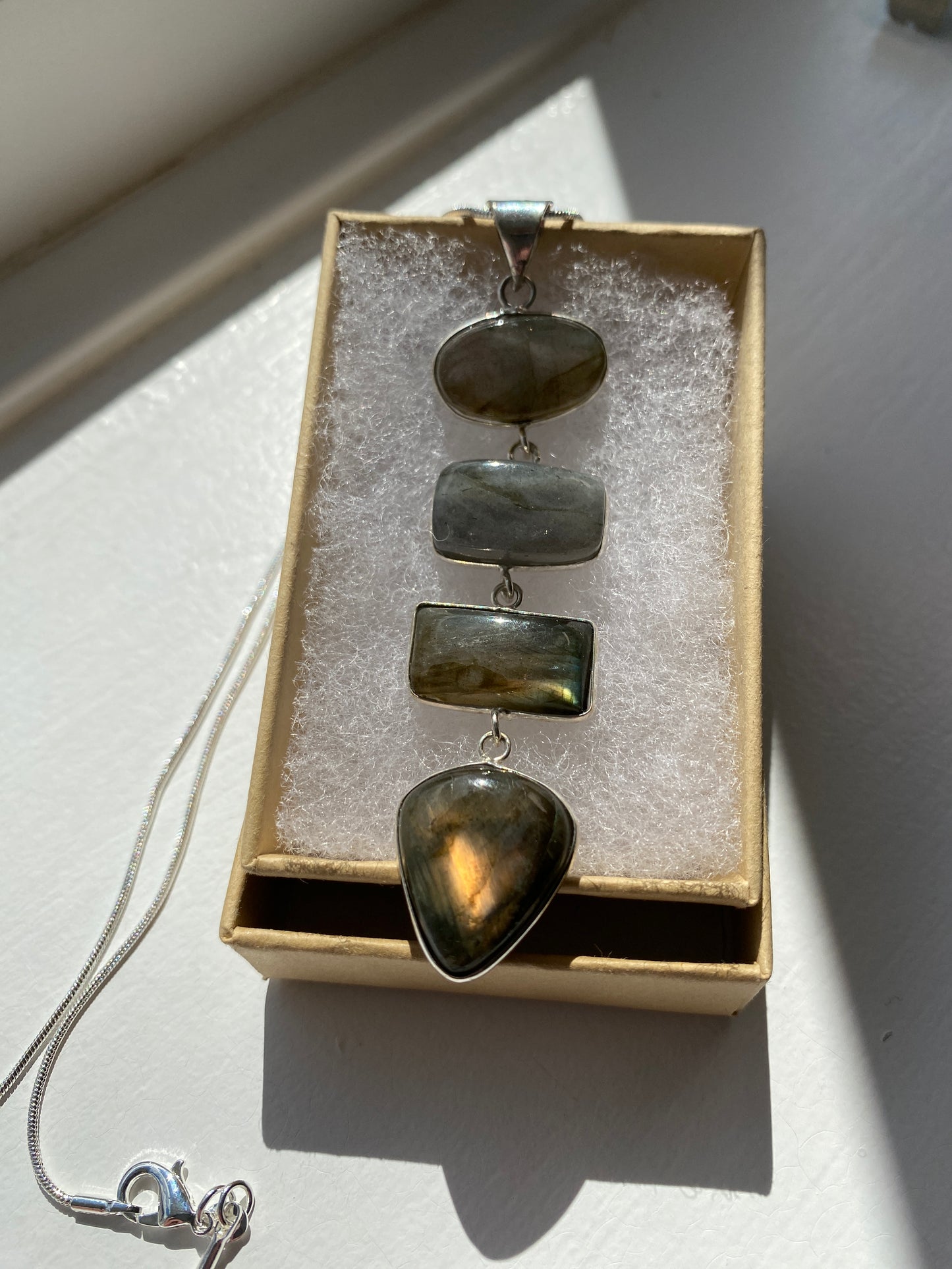 Iridescent Labradorite Pendant Necklace