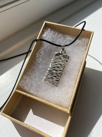 Antique Silver Grooved Double Sided Pendant Necklace