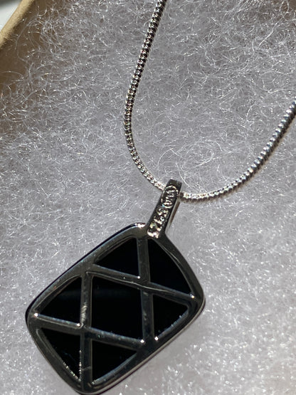Black Onyx & Silver Criss Cross Pendant