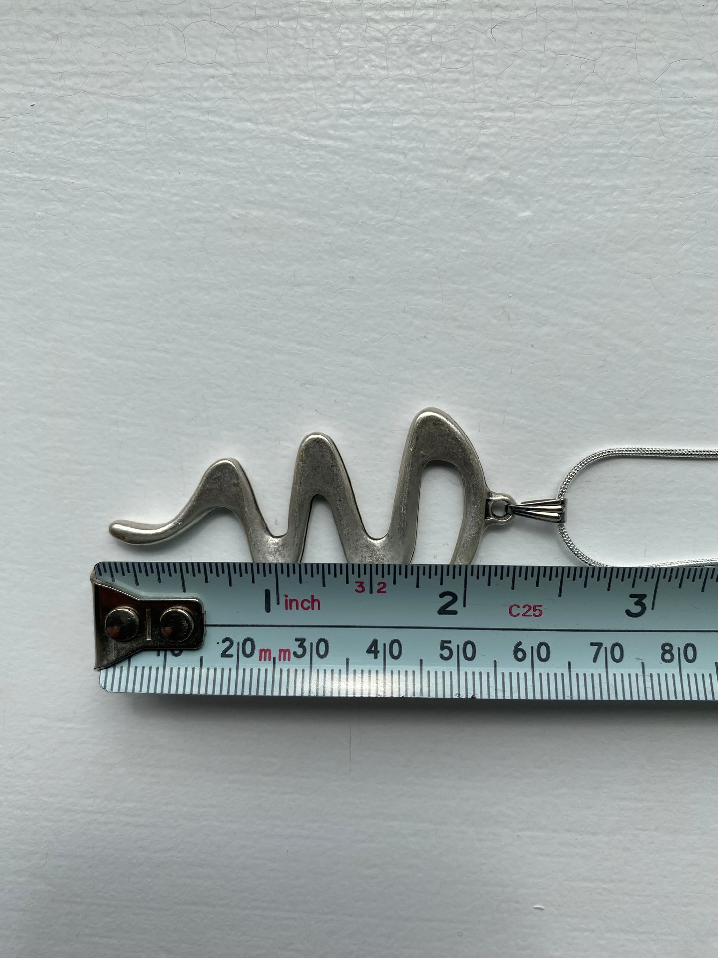 Silver Zigzag Pendant Necklace