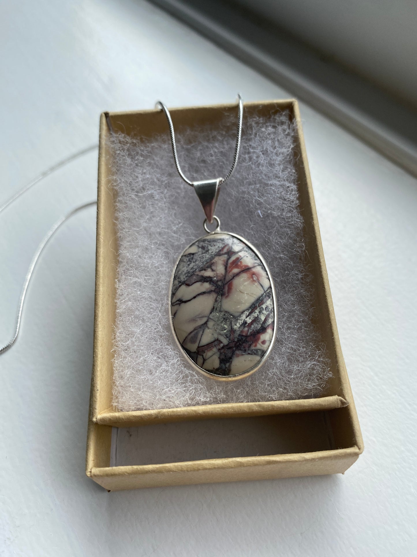 Polished Cabochon Rhodonite Gemstone Necklace