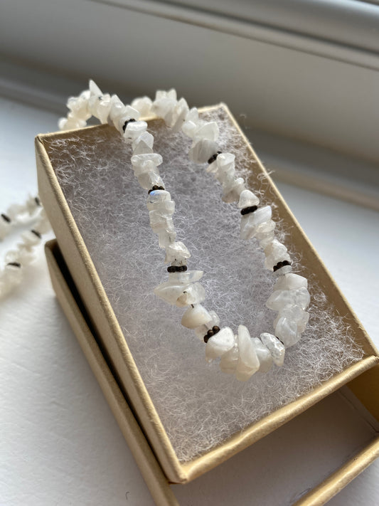 White Quartz & Silver Necklace