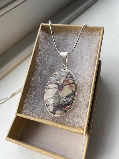 Polished Cabochon Rhodonite Gemstone Necklace