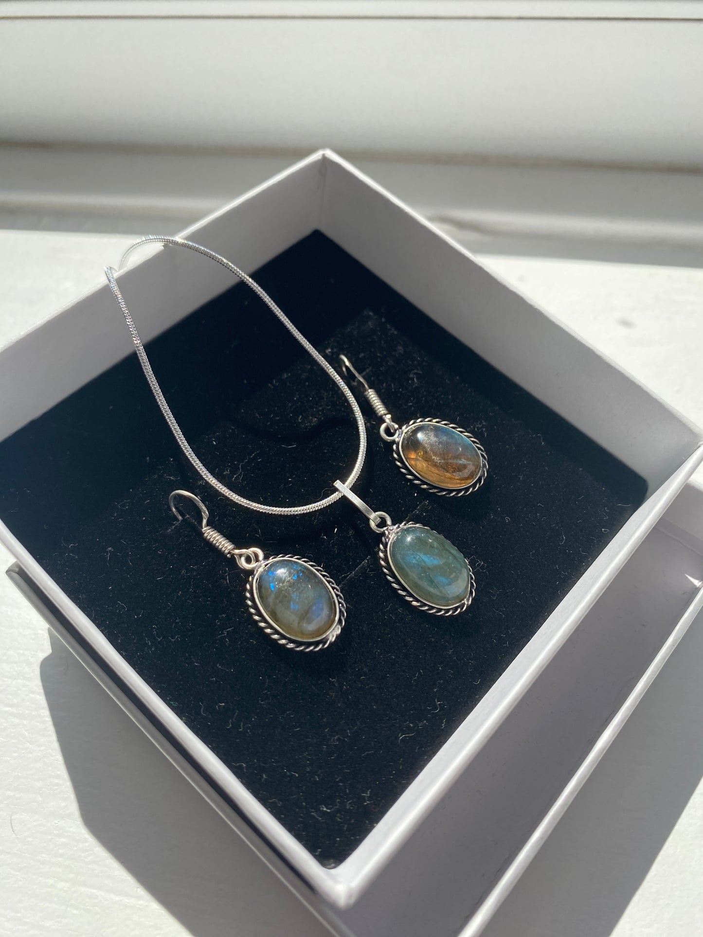 Labradorite Cabochon Jewellery Set