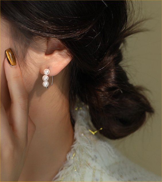 Triple Pearl Silver Earrings